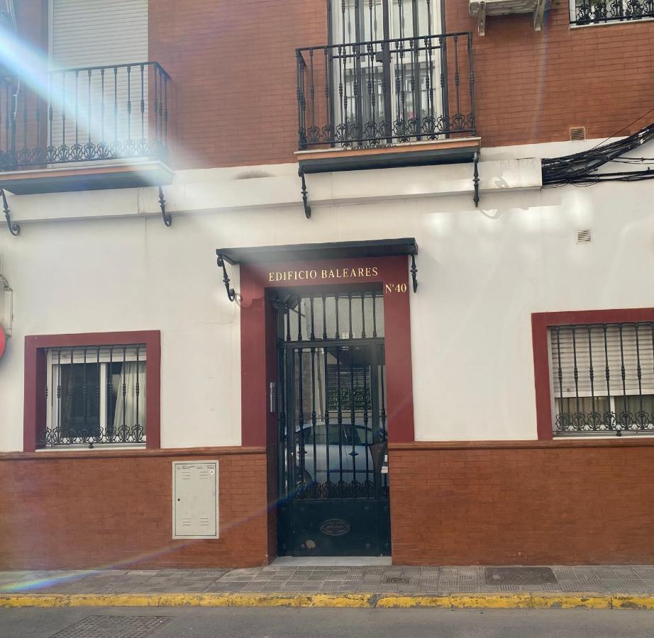 Apartamento Entero A 10 Minutos En Coche De Sevilla Centro Camas Dış mekan fotoğraf